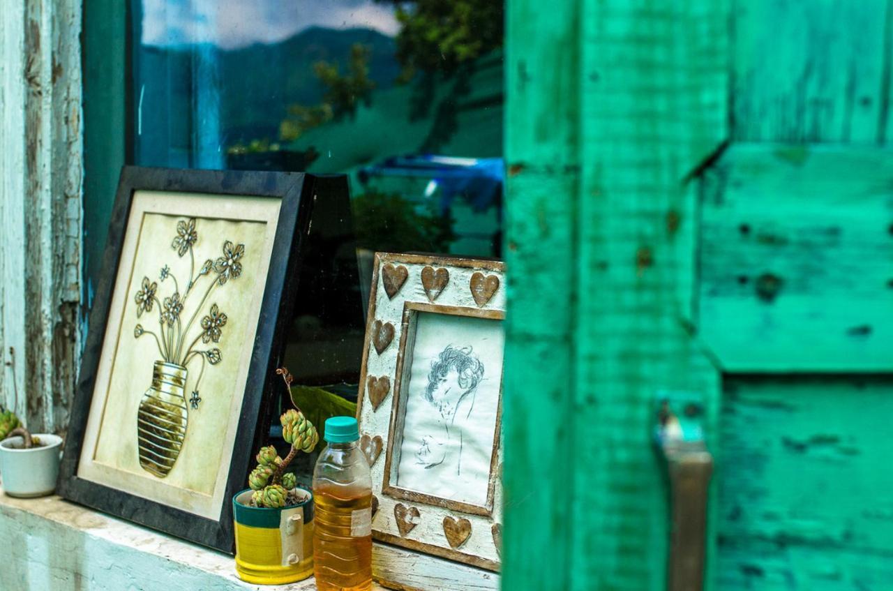 Happy Dervish Homestay Mukteshwar Ngoại thất bức ảnh